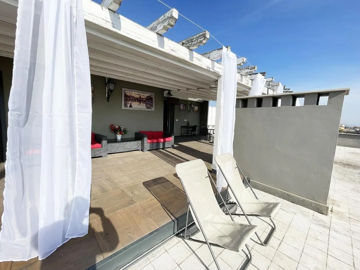 Attico Al Centro Di Roma Apartment Italy